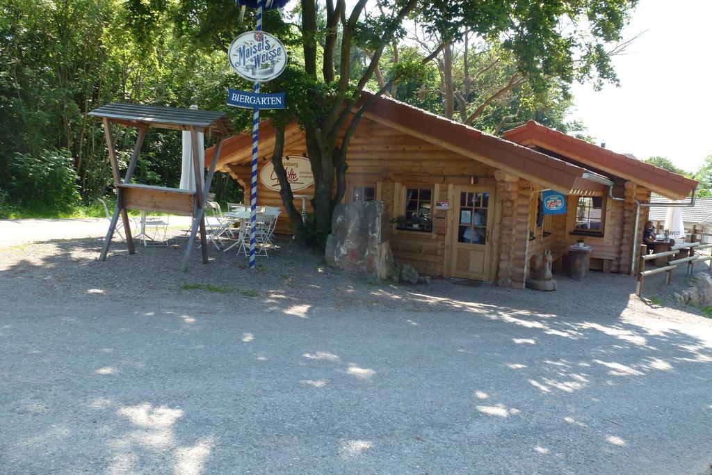 Ferienwohnung Sauerlandblick Goldhausen Pokoj fotografie
